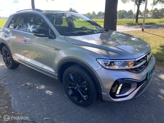Volkswagen T-Roc Volkswagen T-Roc 1.5 TSI R-Line 18 INCH CarPlay Black Style pakket - afbeelding nr 2