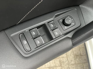 Volkswagen Tiguan Volkswagen Tiguan 1.5 TSI R-LINE*LED*360CAM*ACC*PDC*NAVI* - afbeelding nr 28