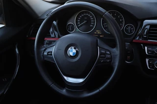 BMW 3 Serie BMW 3-serie Touring 318i Sportline / PANODAK / LED / PDC V+A / NAVI - afbeelding nr 18