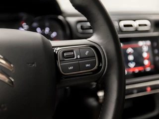 Citroën C3 Citroën C3 1.2 PureTech C-Series Automaat (APPLE CARPLAY, GROOT NAVI, CRUISE, PARKEERSENSOREN, SPORTSTOELEN, LANE ASSIST, LED KOPLAMPEN, NIEUWSTAAT) - afbeelding nr 19