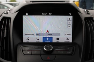 Ford Kuga Ford Kuga 1.5 EcoBoost Vignale | Trekhaak Afneembaar 2000KG | Cruise Control | Navigatie | Climate Control | Lichtmetalen Velgen | - afbeelding nr 35