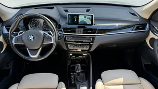 BMW X1 BMW X1 xDrive20i Executive Cruise control Climate control Trekhaak Dealeronderhouden Audio - afbeelding nr 4