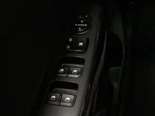 Kia Picanto Kia Picanto 1.0 CVVT ComfortPlusLine BLACK EDITION (APPLECARPLAY,NAVI,LED,CAMERA,SPORTSTOELEN,LM VELGEN,ELECTRISCH PAKKET,PDC) - afbeelding nr 13