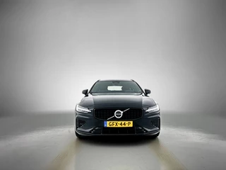 Volvo V60 Volvo V60 2.0 T6 Dark | Panorama Dak | 360 Camera | Trekhaak | BLIS | - afbeelding nr 6