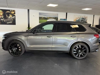 Volkswagen Touareg Volkswagen Touareg 3.0 R|Pano|Massage|Hybrid|21