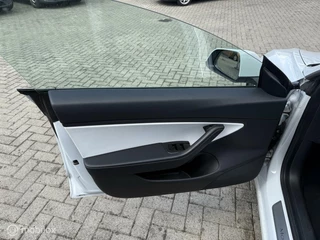 Tesla Model 3 Tesla Model 3 Performance AWD 486pk 75 kWh +530KM - afbeelding nr 16