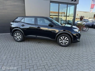 Peugeot 2008 Peugeot 2008 1.2 PureTech Blue Lease Allure - afbeelding nr 4