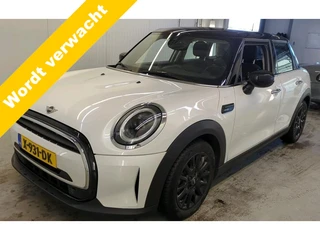 MINI 5-deurs 1.5 136 pk Cooper Camden Edition