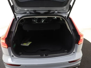 Volvo V60 Volvo V60 T6 AWD Plus Dark | Trekhaak | Panoramadak | Dodehoekdetectie | - afbeelding nr 33