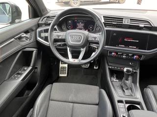 Audi Q3 Audi Q3 35 TFSI S edition Automaat Navi 20