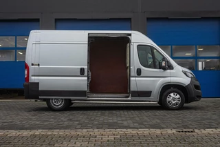 Peugeot Boxer Peugeot Boxer 330 2.0 130PK BlueHDI L2H2 Premium Pack | Camera | Sidebars - afbeelding nr 12