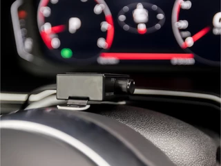 Volkswagen Polo Volkswagen Polo 2.0 TSI GTI 200Pk Automaat (SCHUIFDAK, VIRTUAL COCKPIT, APPLE CARPLAY, GROOT NAVI, CAMERA, BEATS AUDIO, MODE KNOP, STOELVERWARMING, CRUISE, NIEUWSTAAT) - afbeelding nr 26