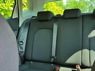 SEAT Arona Seat Arona 1.0 EcoTSI Business Connect | Fabrieksgarantie | Carplay | Stoelverwarming | Rijklaar - afbeelding nr 30