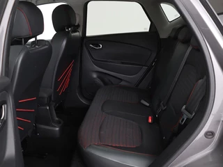 Renault Captur Renault Captur 0.9 TCe Helly Hansen | 1e eigenaar |  Stoelverwarming | Trekhaak | Camera | Navigatie | Keyless | Climate control | Cruise control | LED - afbeelding nr 7
