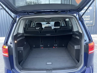 Volkswagen Touran Volkswagen Touran 1.4 TSI AUTOMAAT|NAVIGATIE|CAMERA|TREKHAAK|STOELVERWARMING|BLUETOOTH|MASSAGE STOEL - afbeelding nr 21