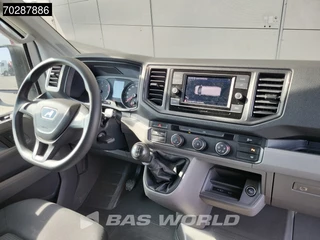 Volkswagen Crafter Volkswagen Crafter 140pk L4H3 Trekhaak Airco Cruise Camera Parkeersensoren Euro6 L3H2 15m3 Airco Trekhaak - afbeelding nr 10