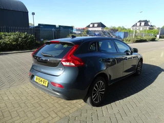 Volvo V40 Volvo V40 1.5 T2 Polar+ automaat  Virtual cockpit / Carplay - afbeelding nr 6