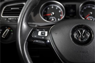 Volkswagen Golf | Adapt Cruise | PDC | NAV + App. Connect | ECC | LM 16 