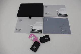 Volvo V60 Volvo V60 2.0 D4 MomentPro | Leder | Trekhaak |  Stoelverwarming | Adaptive cruise | Carplay | Navigatie | DAB | Camera | Full LED | Climate control - afbeelding nr 26