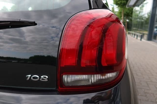Peugeot 108 Peugeot 108 1.2 VTi Allure 5drs. Airco, Carplay, LIM - afbeelding nr 20