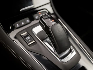 Opel Grandland X 229Pk Automaat (APPLE CARPLAY, GROOT NAVI, LEDER, 360 CAMERA, SPORTSTOELEN, TREKHAAK, CLIMATE, LED KOPLAMPEN, KEYLESS, NIEUWSTAAT) - afbeelding nr 26