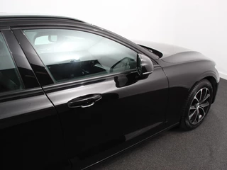 Volvo V60 Volvo V60 2.0 B3 Automaat Momentum | Navigatie | Wegklapbare Trekhaak | Climate Control | Blis | Parkeer sensoren | Cruise Control | Lichtmetalen Velgen - afbeelding nr 25