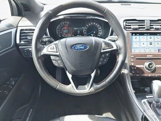Ford Mondeo Ford Mondeo Wagon 1.5 ST Line Automaat, airco,cruise,stoelverwarming,navigatie,achteruitrijcamera,parkeersensoren, - afbeelding nr 12
