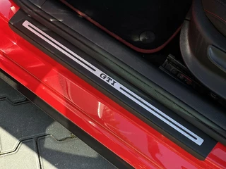 Volkswagen Polo Volkswagen Polo 1.8 TSI GTI, FACELIFT, NAVI, CRUISE, LED, ECC-AIRCO, STOELVERWARMING, PARKEERSENSOREN, LICHTMETAAL 17