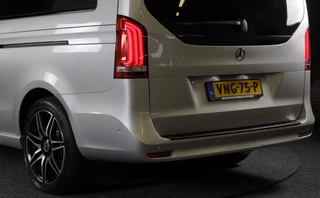 Mercedes-Benz V-Klasse Mercedes-Benz V-klasse 300d Extra Lang DC AMG Edition / Aut / 360 Camera / Leder / Burmester / Dode Hoek / 2 Elek Schuifdeuren - afbeelding nr 47
