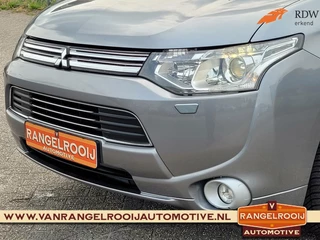 Mitsubishi Outlander Mitsubishi Outlander 2.0 PHEV Executive Edition, trekh., xenon, clima, cruise, 18