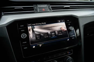 Volkswagen Passat Volkswagen Passat Variant 1.4 TSI PHEV GTE Business Trekhaak - afbeelding nr 48