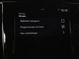 Volvo V60 Volvo V60 2.0 T4 R Design | Stoelverwarming | Trekhaak |  Carplay | Camera | Adaptive cruise | Navigatie | Full LED | 19'' lichtmetalen velgen | Memory - afbeelding nr 23