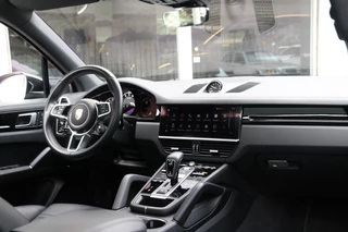 Porsche Cayenne - afbeelding nr 2