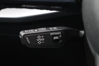 Audi A3 Virtual Cockpit Plus/Navi Plus/Keyless/LED/Winterpakket/DAB/17