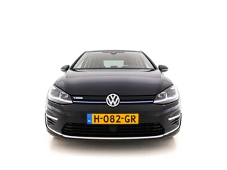 Volkswagen e-Golf Aut. *VIENNA-FULL-LEATHER | HEAT-PUMP | ADAPTIVE-CRUISE | FULL-LED | HEATED-SEATS | BLIS | DIGI-COCKPIT | NAVI-FULLMAP | SPORT-SEATS | CCS-FASTLOADER | KEYLESS | DAB+ | ECC | AMBIENT-LIGHT | - afbeelding nr 2