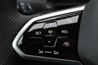 Volkswagen Arteon Volkswagen Arteon Shooting Brake 1.4 TSI eHybrid R-Line Pano/IQ.Light/Navi Pro/Keyless/Elek. lederen R Sportstoelen/DCC/ACC/Camera/Virtual Cockpit/Trekhaak wegkl. - afbeelding nr 30