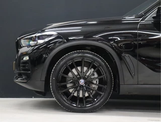 BMW X5 [ADAPTIVE CRUISE, APPLE CARPLAY, 360 CAMERA, VOL LEDER, TREKHAAK, MASSAGE, VERWARMING, MEMORY STOELEN, ELEKTRISCHE ACHTERKLEP,  NAVIGATIE, NIEUWSTAAT] - afbeelding nr 26
