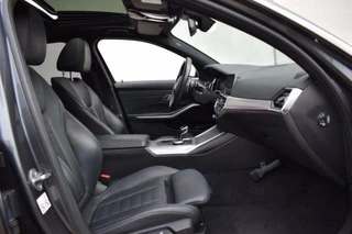 BMW 3 Serie BMW 3-serie 330i M Executive Edition|LEDER|PANO|HUP - afbeelding nr 36