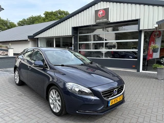 Volvo V40 Volvo V40 1.6 T4 Momentum Trekhaak, Navi, Cruise control - afbeelding nr 1