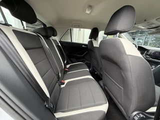 Volkswagen T-Roc Volkswagen T-Roc 2.0 TSI 4Motion Sport Automaat/Climate control/Led/Trekhaak - afbeelding nr 18