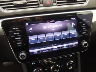 Škoda Superb AUTOMAAT / STOELVERW / XENON / CARPLAY / NAVI / CLIMA / PDC / BLUETOOTH / CRUISE / NL-AUTO - afbeelding nr 8