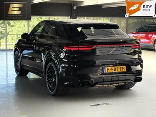 Porsche Cayenne Porsche Cayenne Coupé 4.0 Turbo S E-Hybrid | Techart | Sport Chrono | Carbon afwerking - afbeelding nr 56