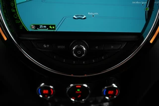 MINI Cooper Mini Mini 1.5 Cooper Chili Serious Business | John Cooper Works Chili Pakket | Keyless Entry | lederen bekleding | Navigatie | Parkeersensoren | verwarmde voorstoelen - afbeelding nr 35