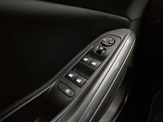 Opel Grandland X Opel Grandland X 1.2 Turbo Business Executive | Automaat | Navigatie | Trekhaak - afbeelding nr 26