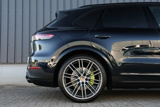 Porsche Cayenne Porsche Cayenne 3.0 E-Hybrid|360 camera|leder|Sportchrono - afbeelding nr 14