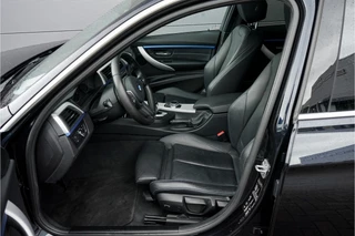 BMW 3 Serie BMW 3 Serie 330i xDrive High Ex M-Sport Individual Schuifdak Navi Pro 18