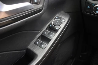 Ford Kuga Ford Kuga 2.5 PHEV ST-LINE Automaat - Panorama, Camera, Carplay - afbeelding nr 22