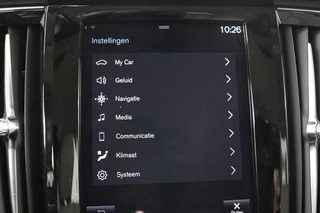 Volvo V90 Volvo V90 2.0 T6 AWD Recharge Business Pro | Trekhaak |  Leder | Stoel & stuurverwarming | Harman/Kardon | Adaptive cruise | Camera | Carplay | Keyless | Navigatie - afbeelding nr 27