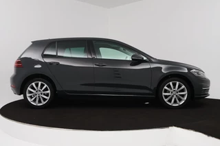 Volkswagen Golf Volkswagen Golf 1.0 TSI Comfortline (PARKEERSENSOREN, CRUISE ADAPTIEF, NAVIGATIE, STOELVERWARMING) - afbeelding nr 11