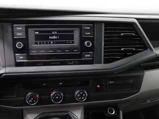 Volkswagen Transporter | Airco | 3-Persoons | Multimedia - afbeelding nr 17